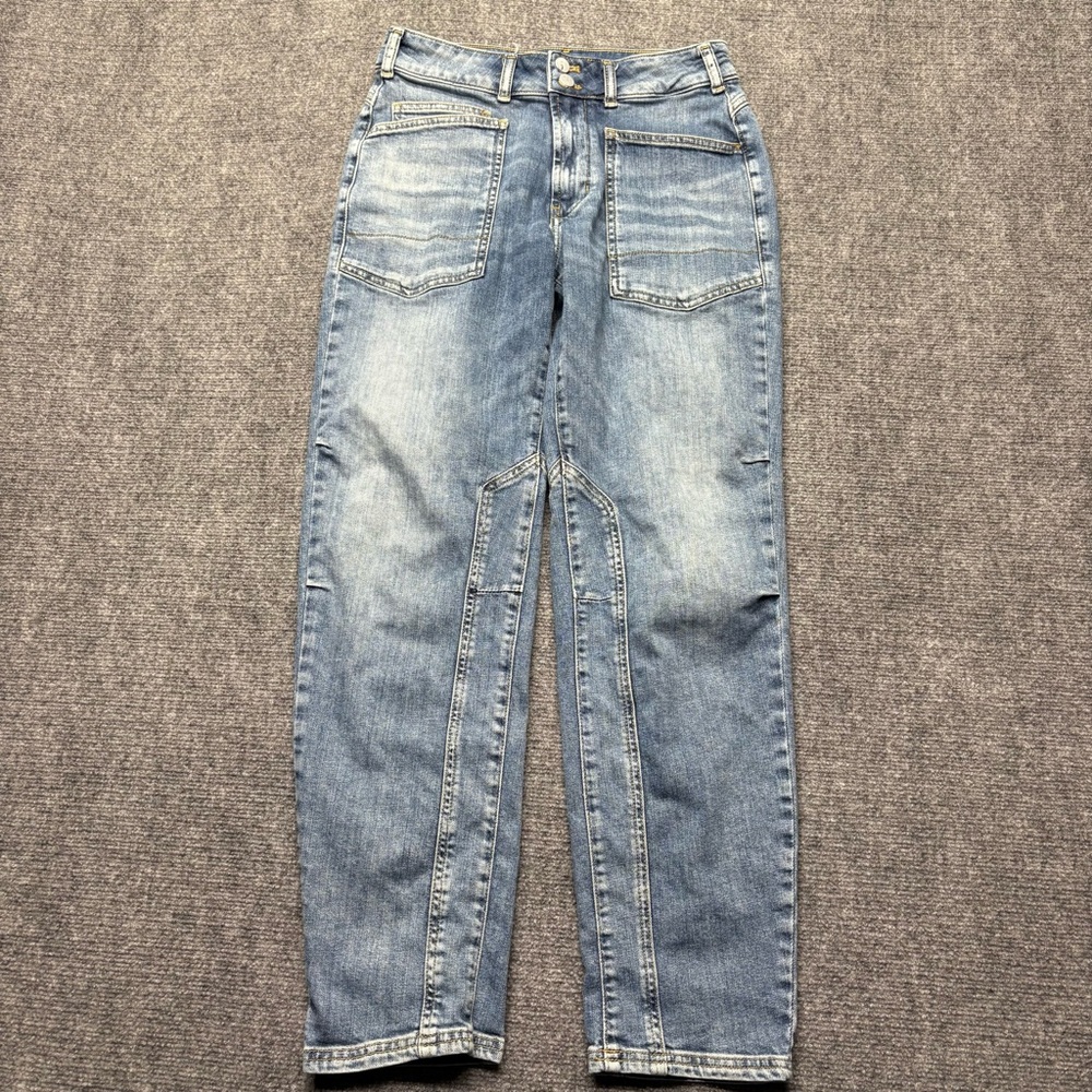 Pilcro Faded Blue High-Rise Straight Jeans